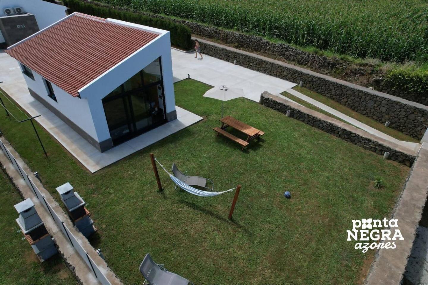 Photography House By Pontanegraazores Altares Exterior photo